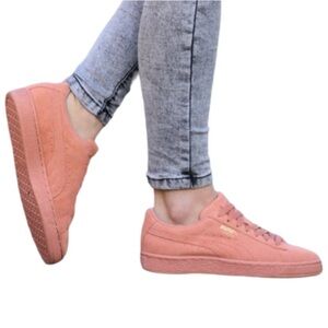 PUMA Suede Desert Flower All Coral Peach Sneakers